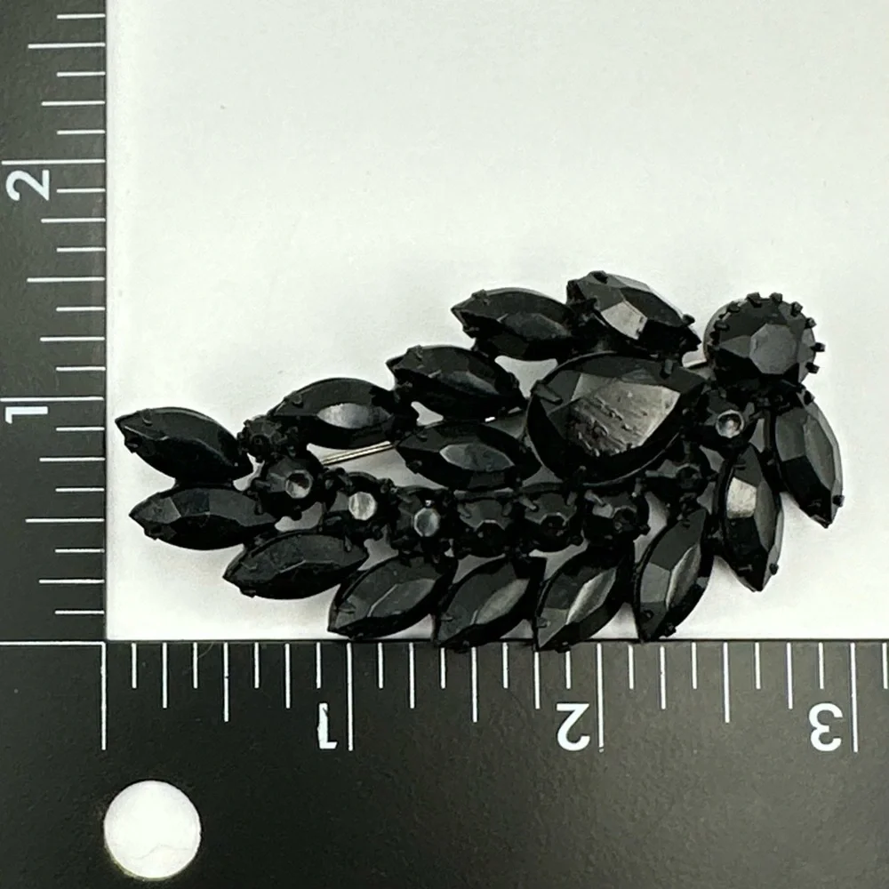 Weiss Signed Vintage Black Rhinestone Brooch & Earrings Set